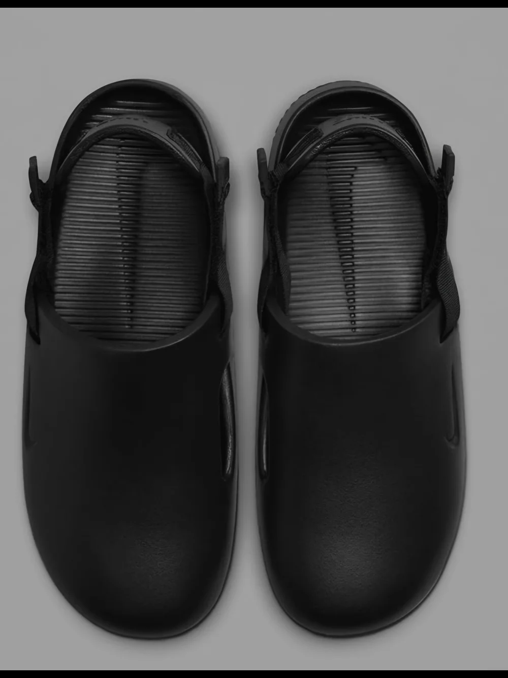 Nike Unisex Black Slip-On Clog Sandals with Heel Strap Size 8 Eur 39 Nwt Black - Picture 2 of 12